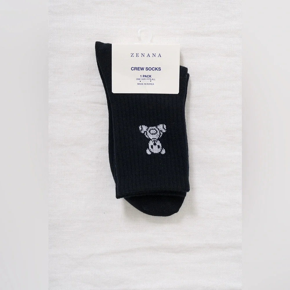 NWT Zenana White & Black Teddy Bear Crew Socks Minimal Cozy Aesthetic One Size